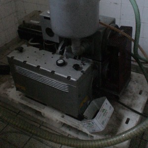 serial-vacuum-machine3