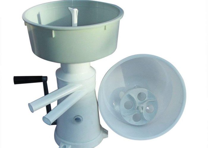 κορυφολόγος γάλακτος και αναδευτήρας βουτύρου